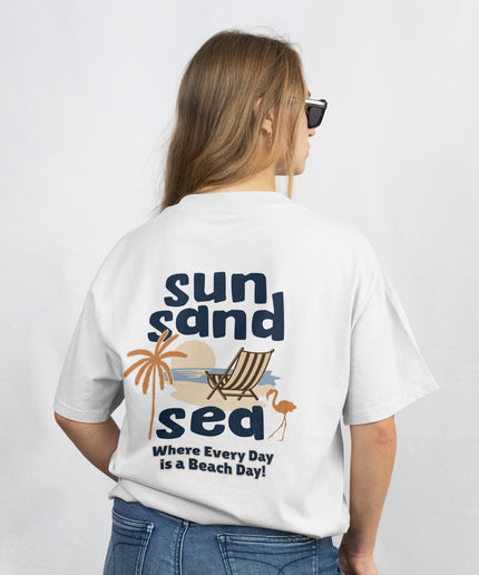 Oversized“Sun Sand Sea” Beach Day Graphic Organic Cotton T-Shirt